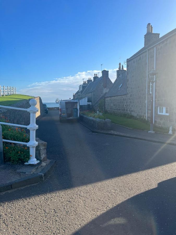 Unique 2 Bedroom Cottage in Fittie  Aberdeen Buitenkant foto